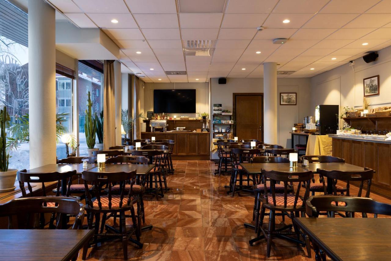 Hotel Bishops Arms Mora Buitenkant foto