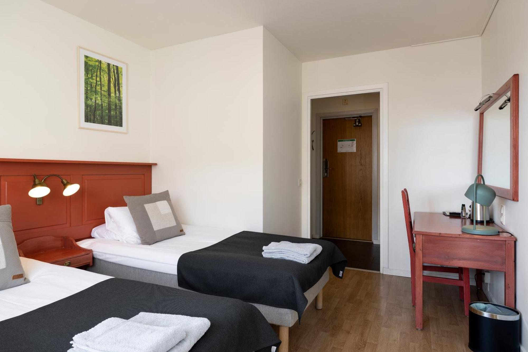 Hotel Bishops Arms Mora Kamer foto
