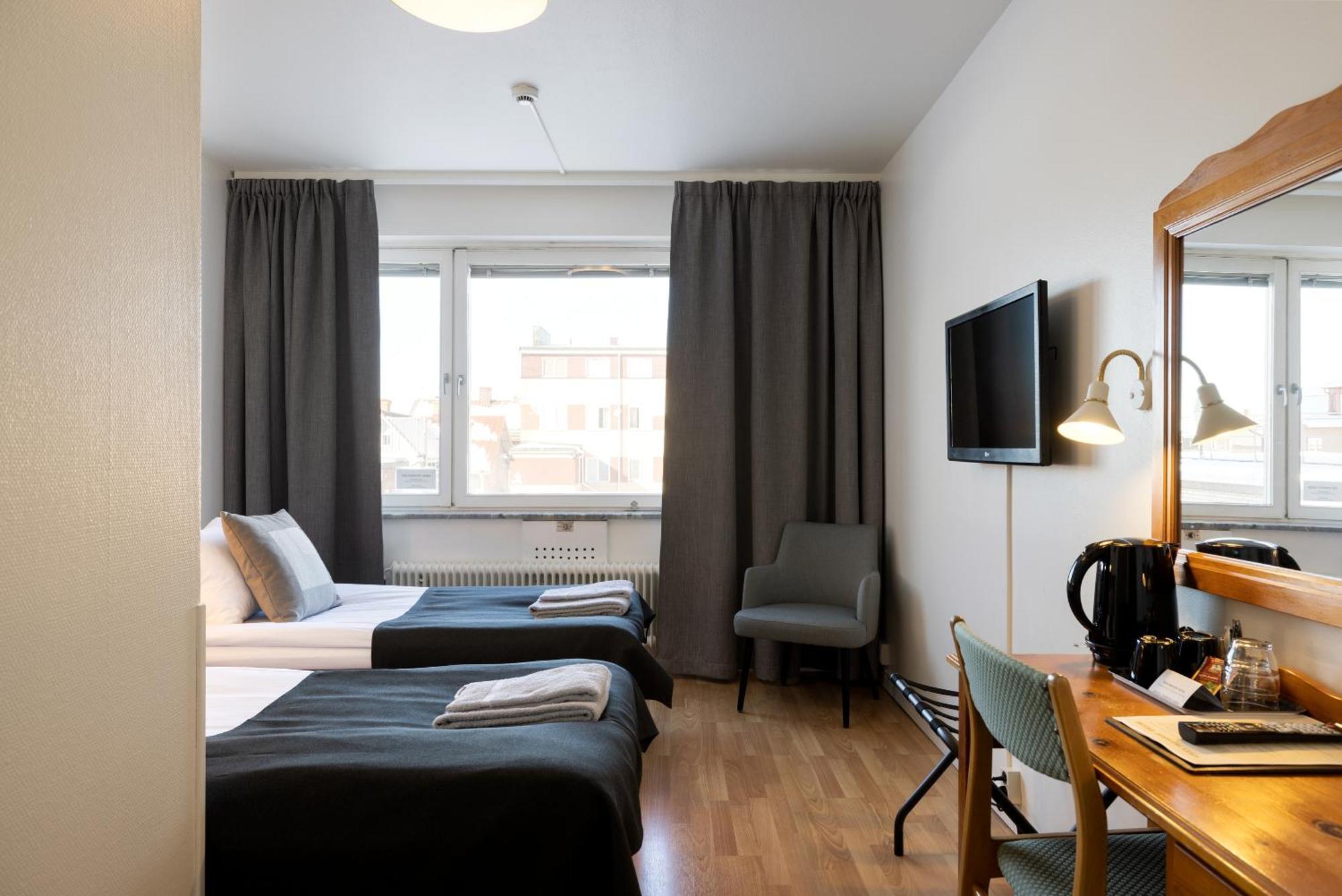 Hotel Bishops Arms Mora Kamer foto