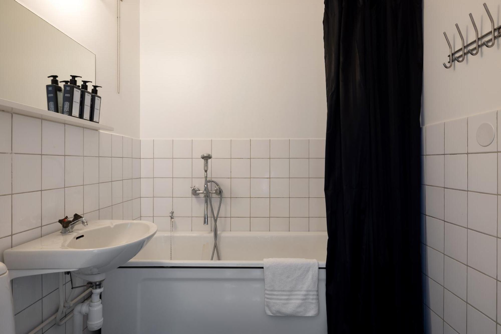 Hotel Bishops Arms Mora Kamer foto