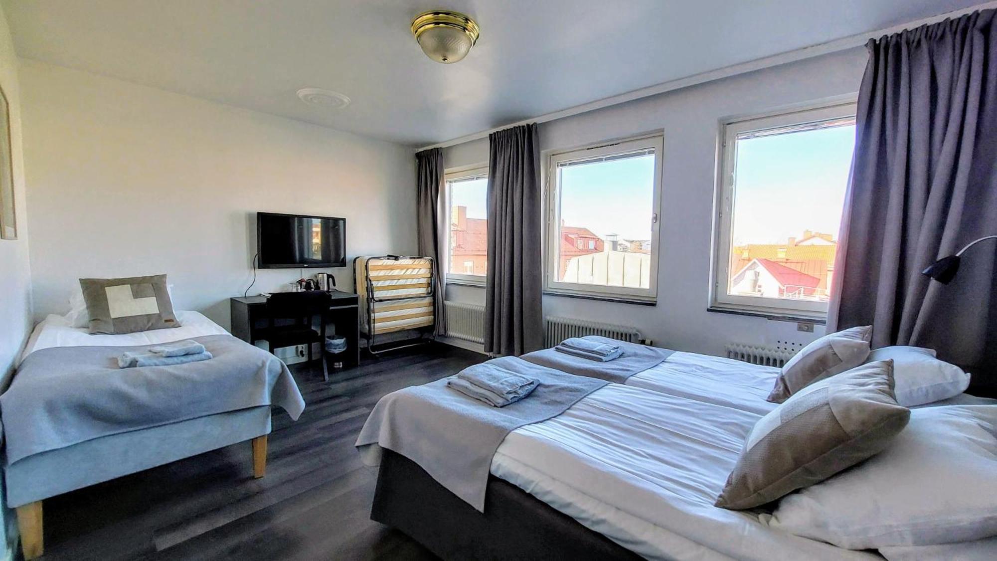 Hotel Bishops Arms Mora Buitenkant foto