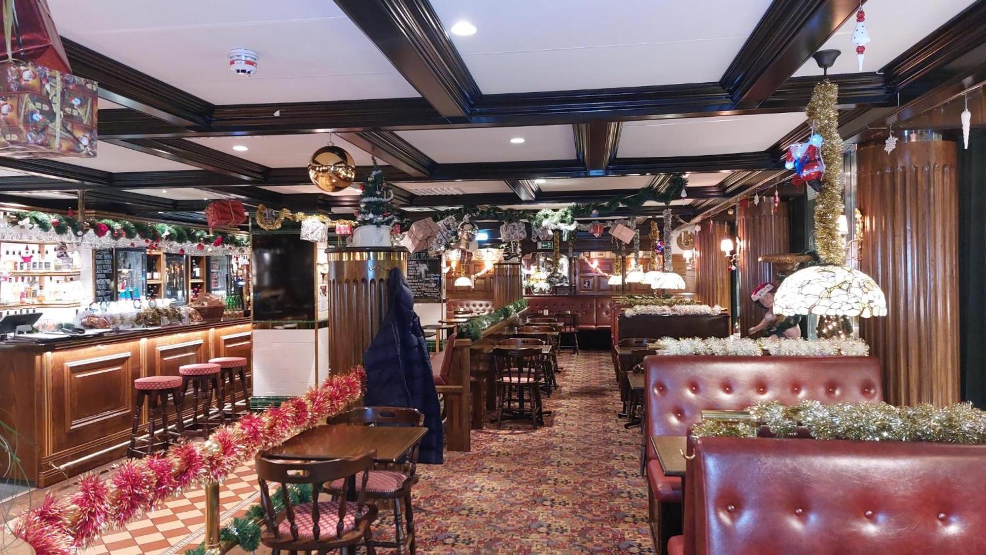 Hotel Bishops Arms Mora Buitenkant foto